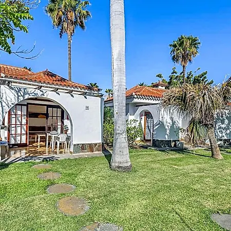 Precioso En Parque Golf Appartement